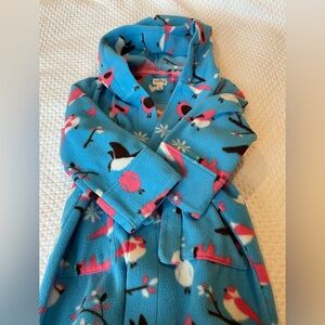 Hatley girls cozy bathrobe. Size 6-7Y. Great condition. Bundle and save!